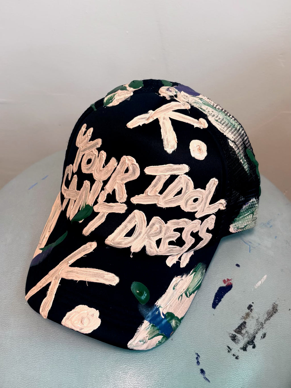 PARTY BRAGGER K. HAT