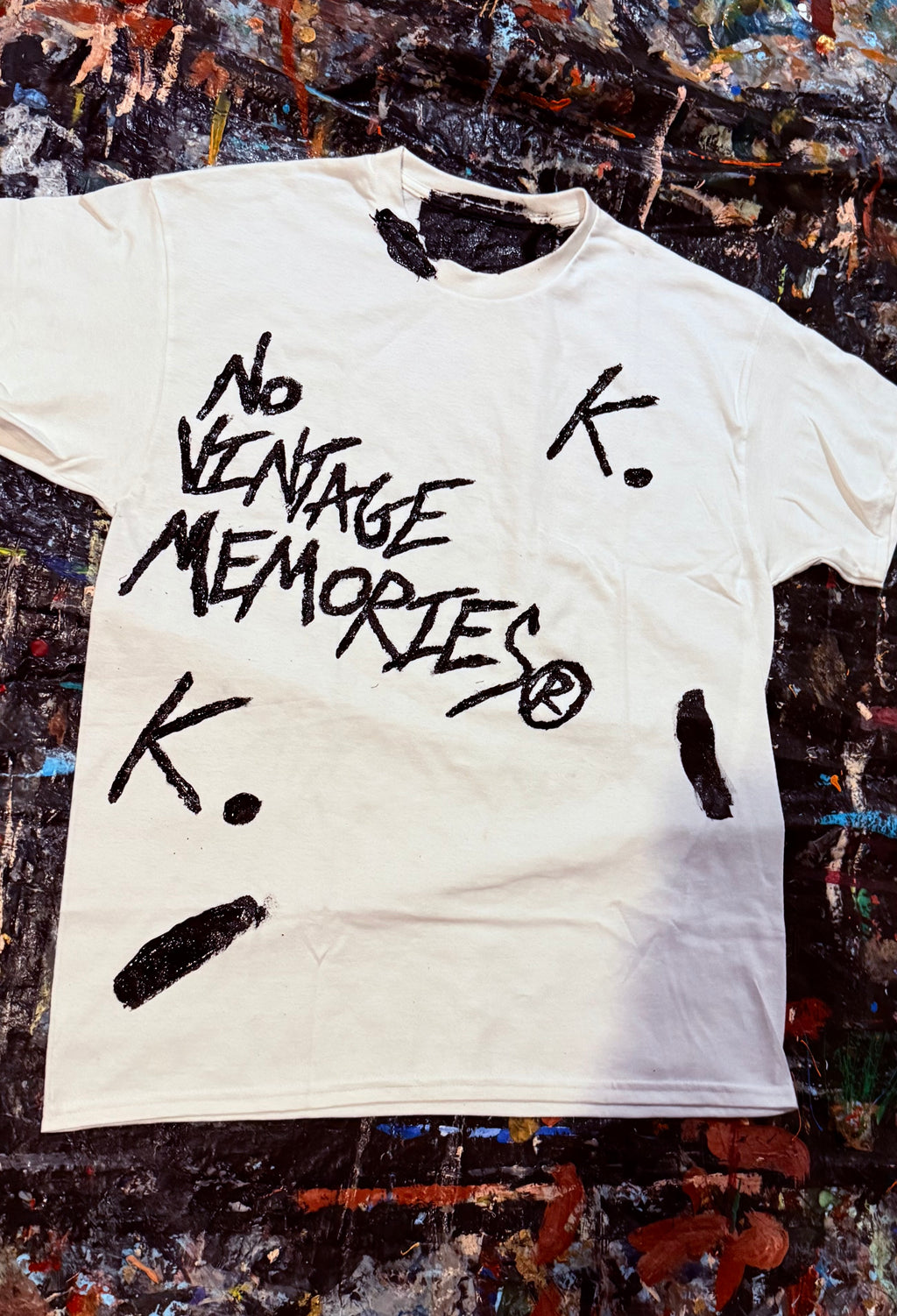 NO VINTAGE MEMORIES K. TEE