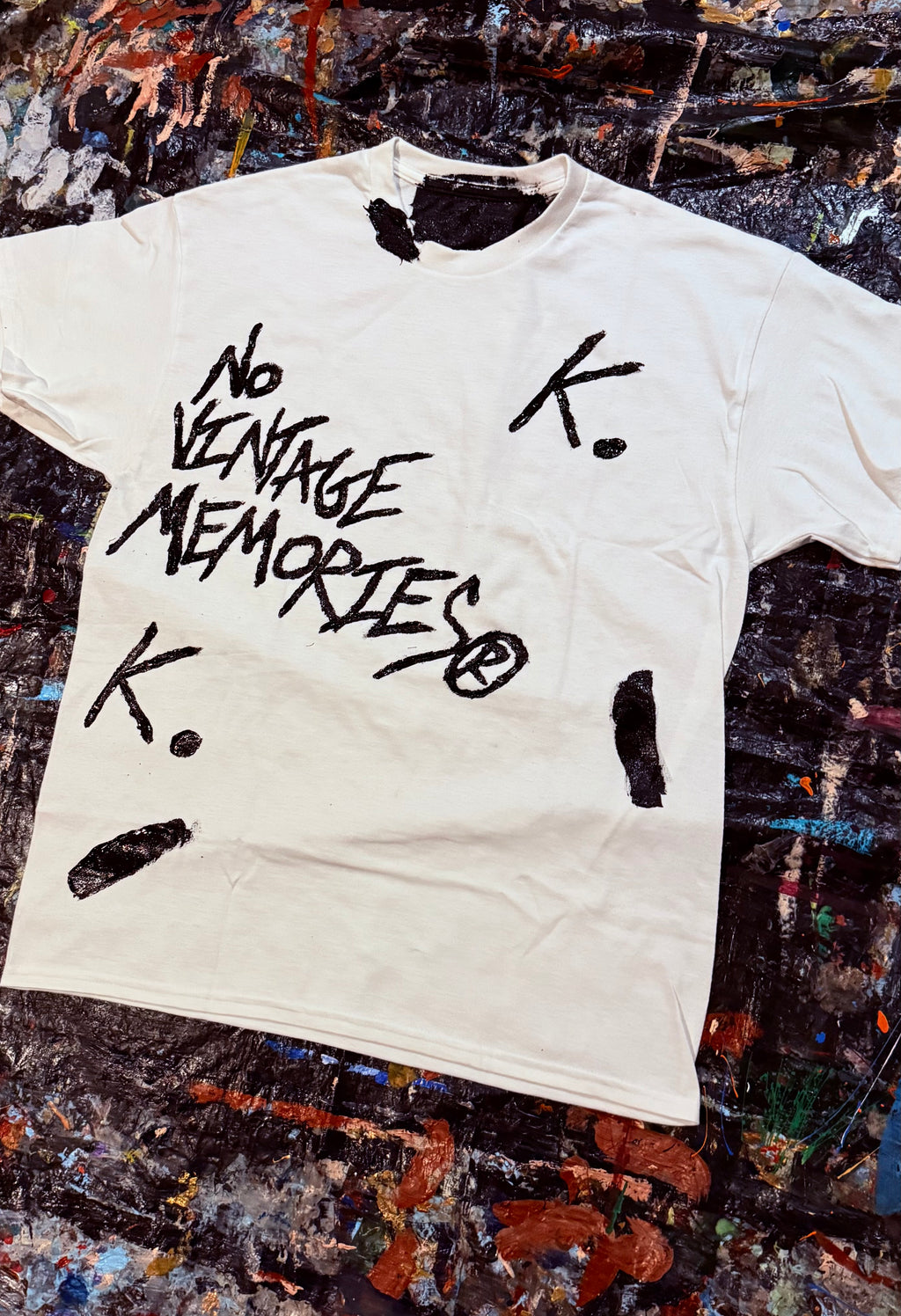 NO VINTAGE MEMORIES K. TEE