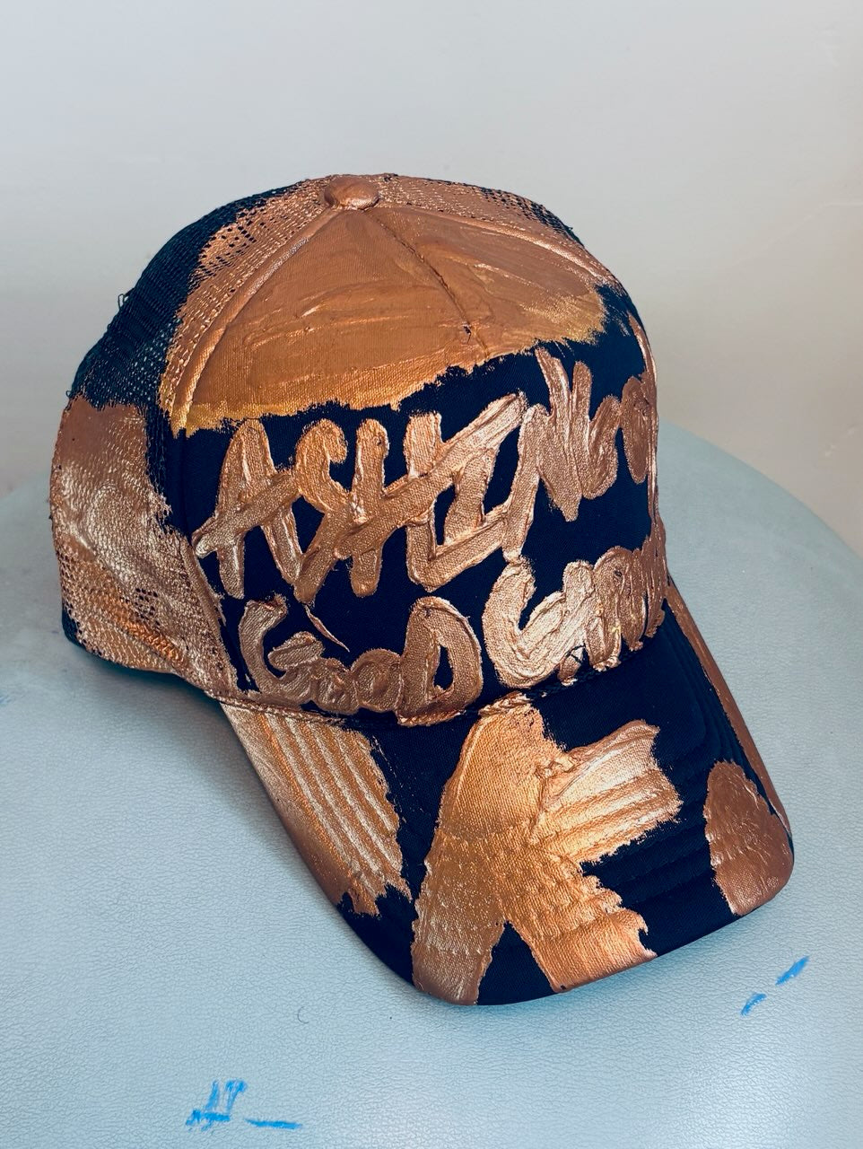 EXPECT THE BOASTS K. HAT