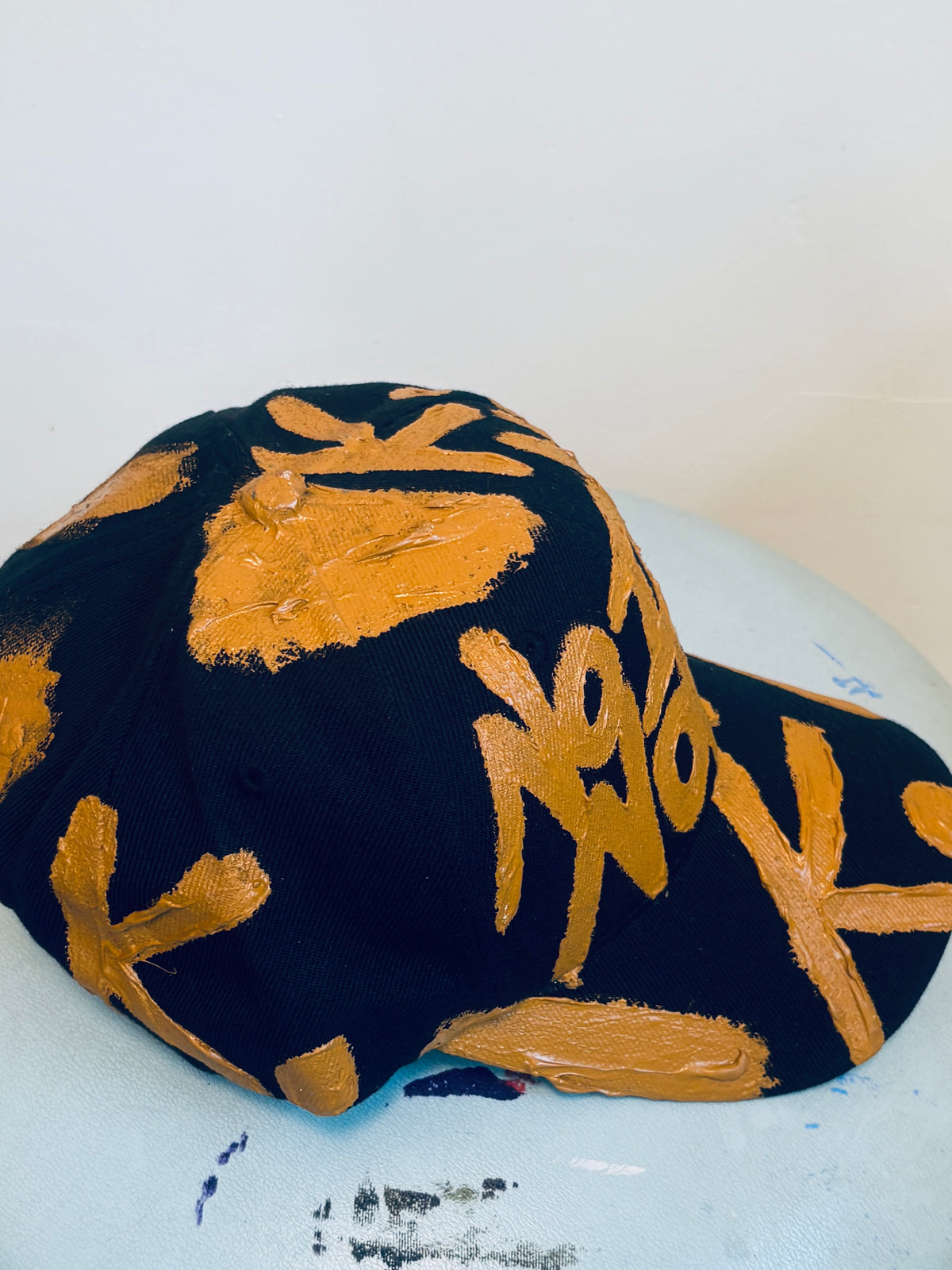 NO INVITE SKI K. HAT