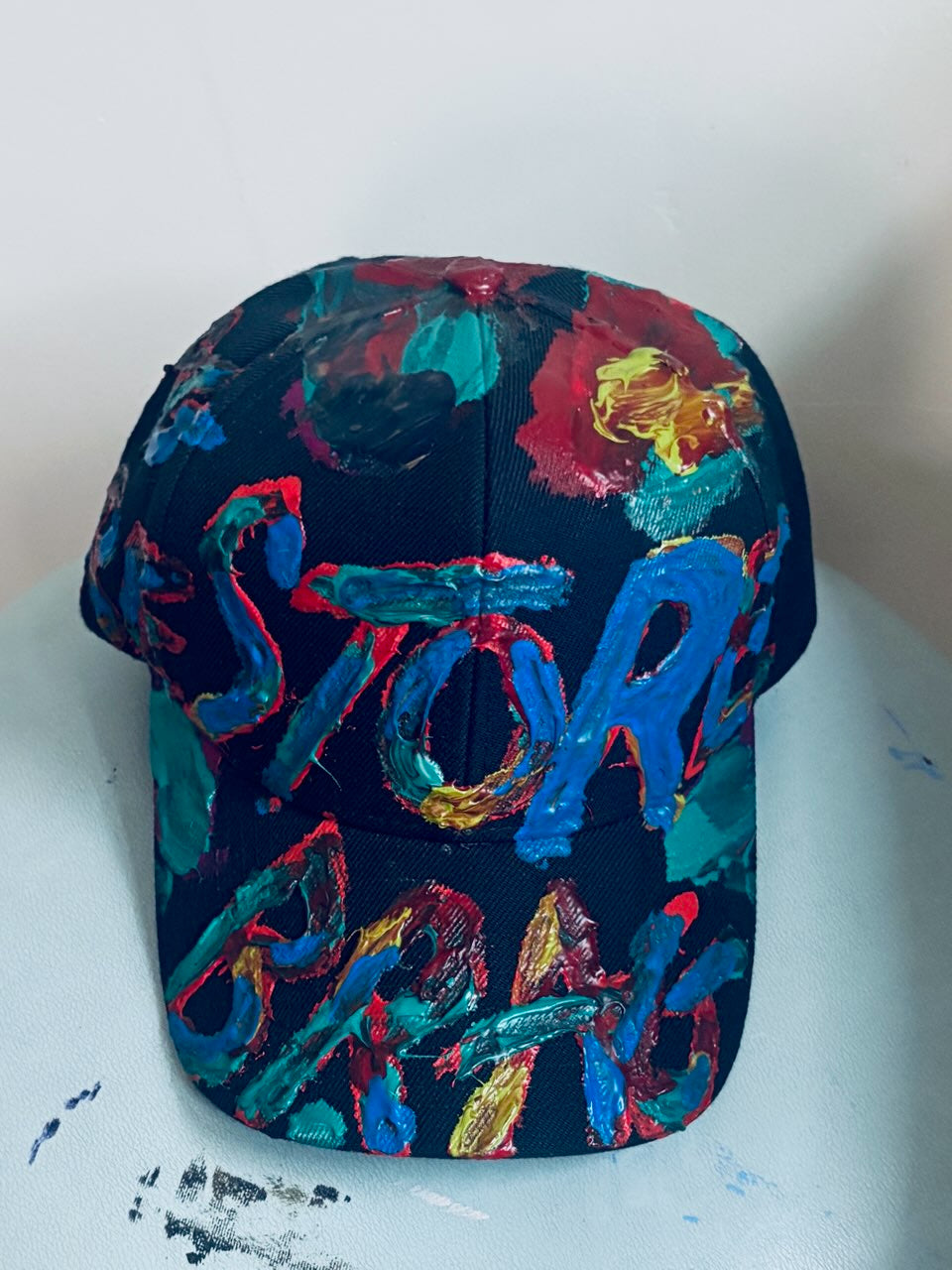 NOTABLE BOASTS K. HAT