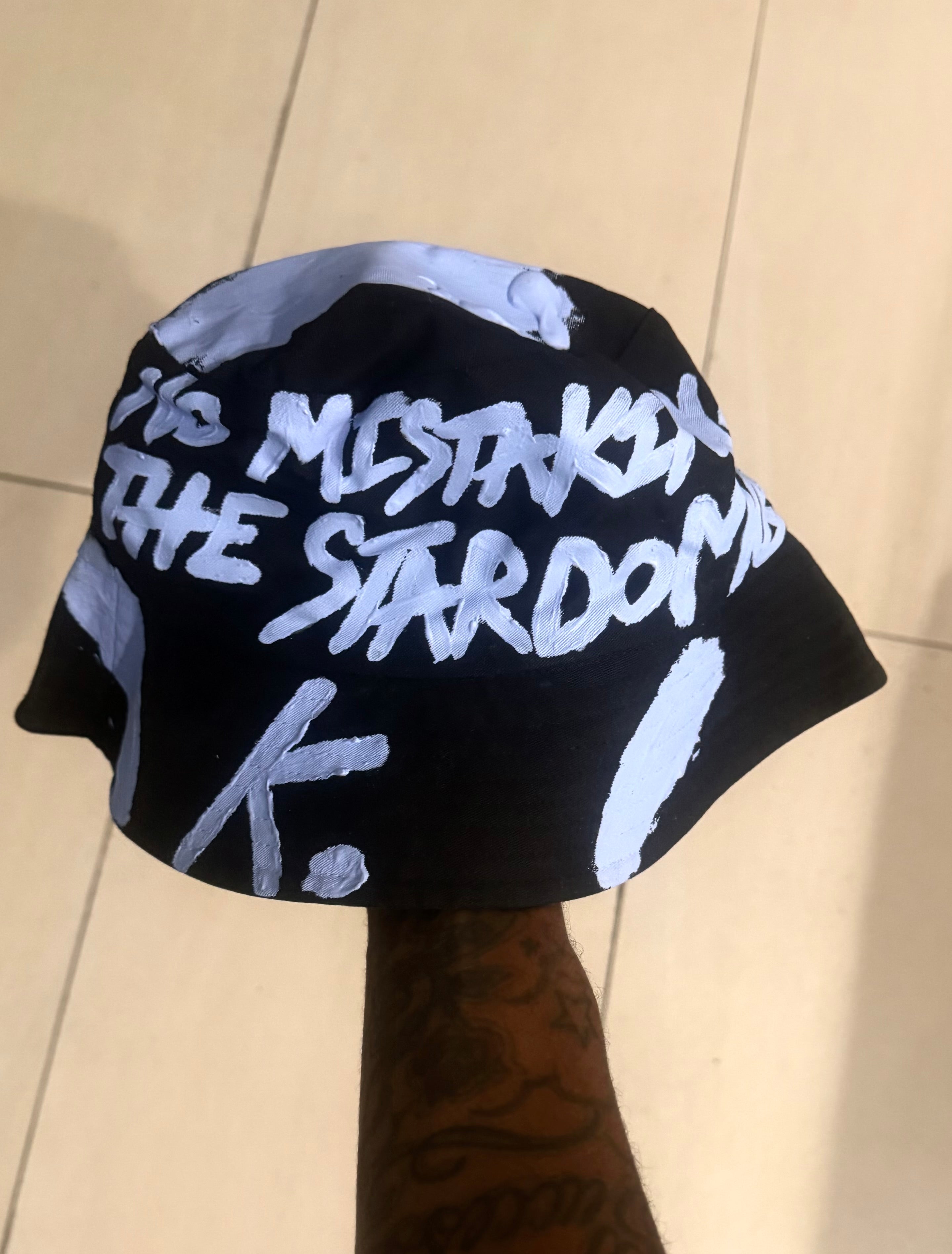 NO MISTAKING THE STARDOM K. HAT