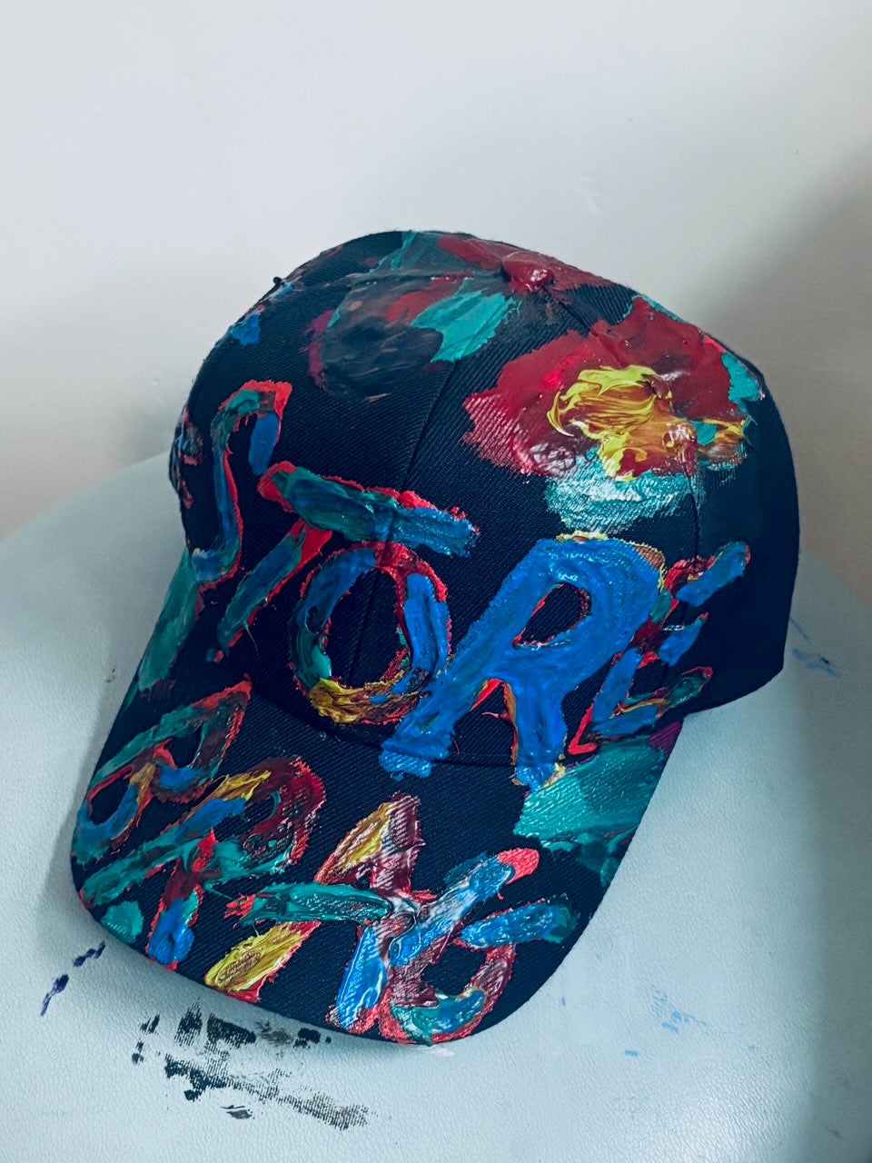 NOTABLE BOASTS K. HAT