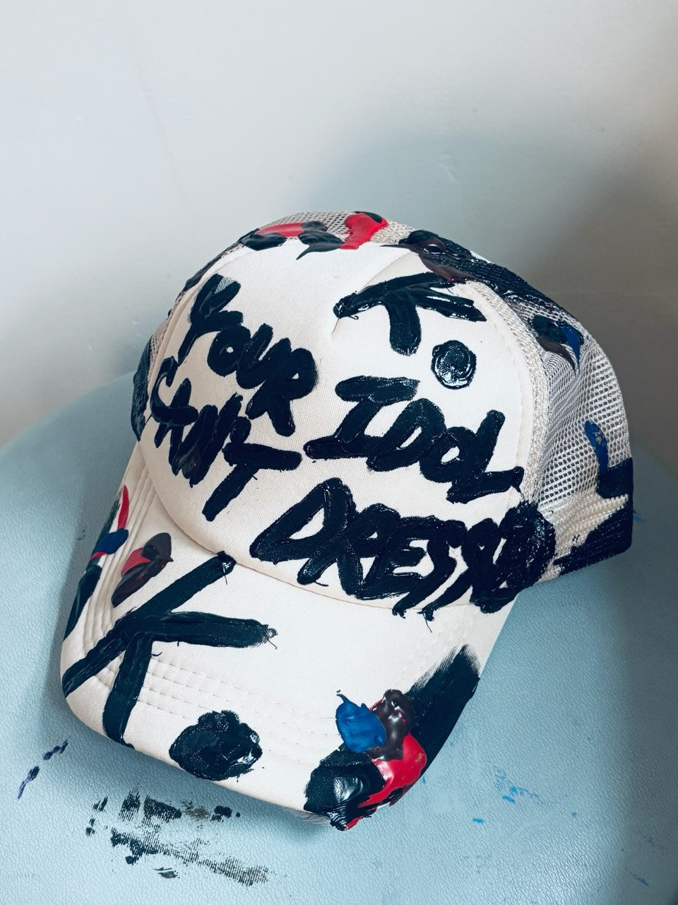 MOVIE SCENE K. HAT