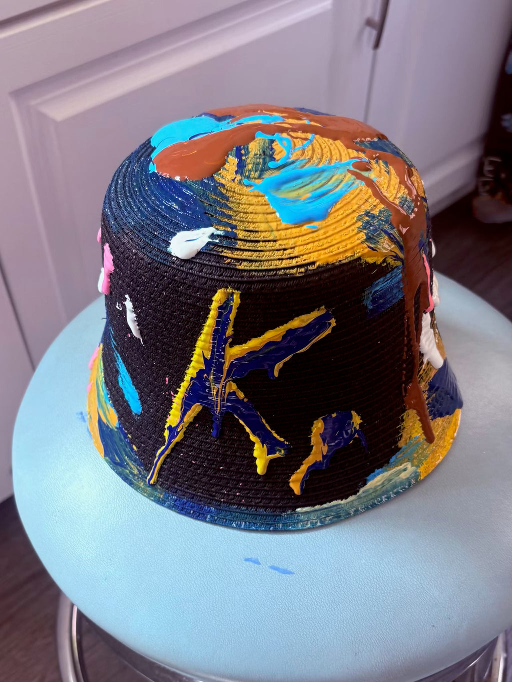 ASHING ON GOOD GARMENTS K. HAT