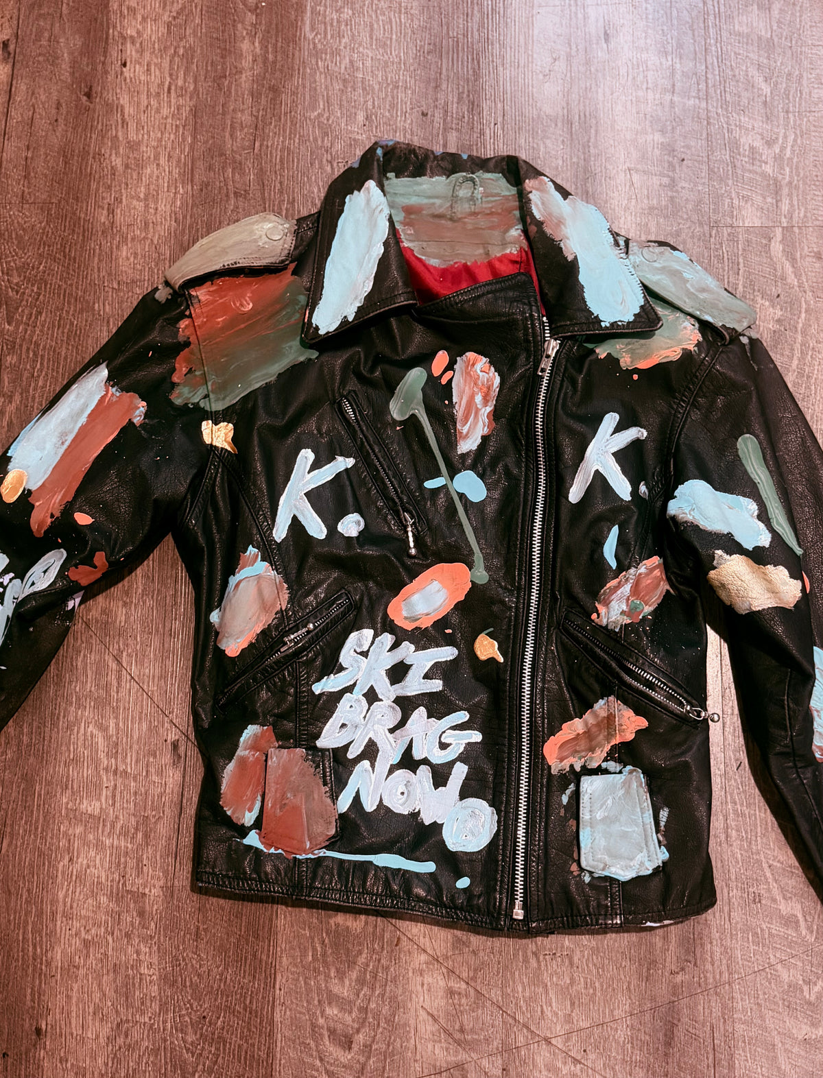 CURRENTLY ASHING ON GOOD GARMENTS K. JACKET