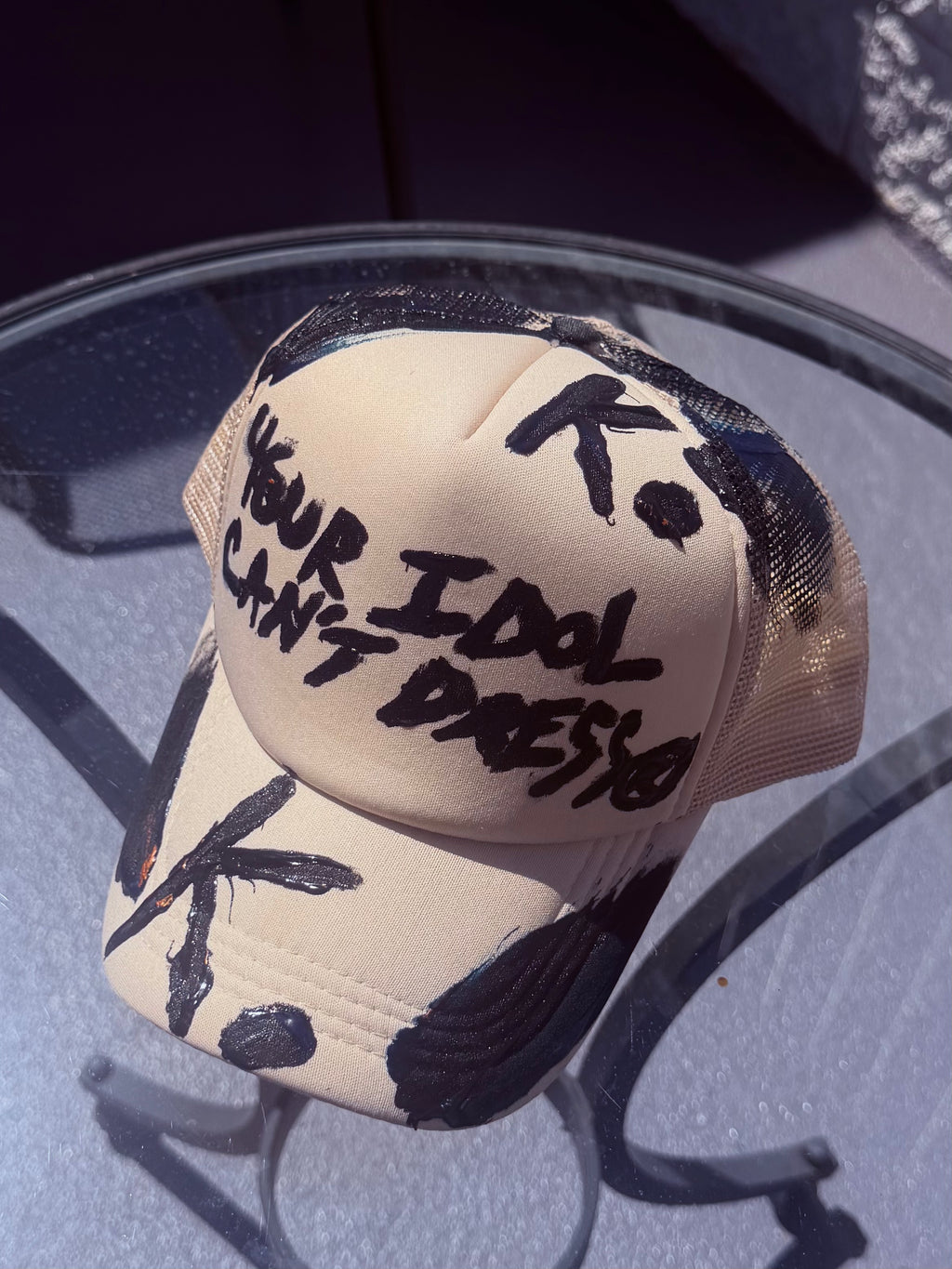 KNOWN BRAGGER K. HAT