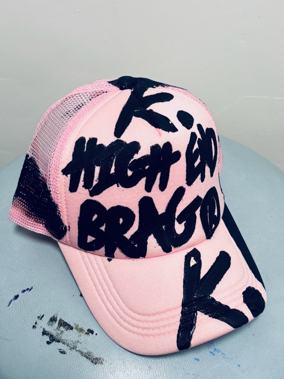 BRAGGER KNOWS, TOUCHÉ K. HAT